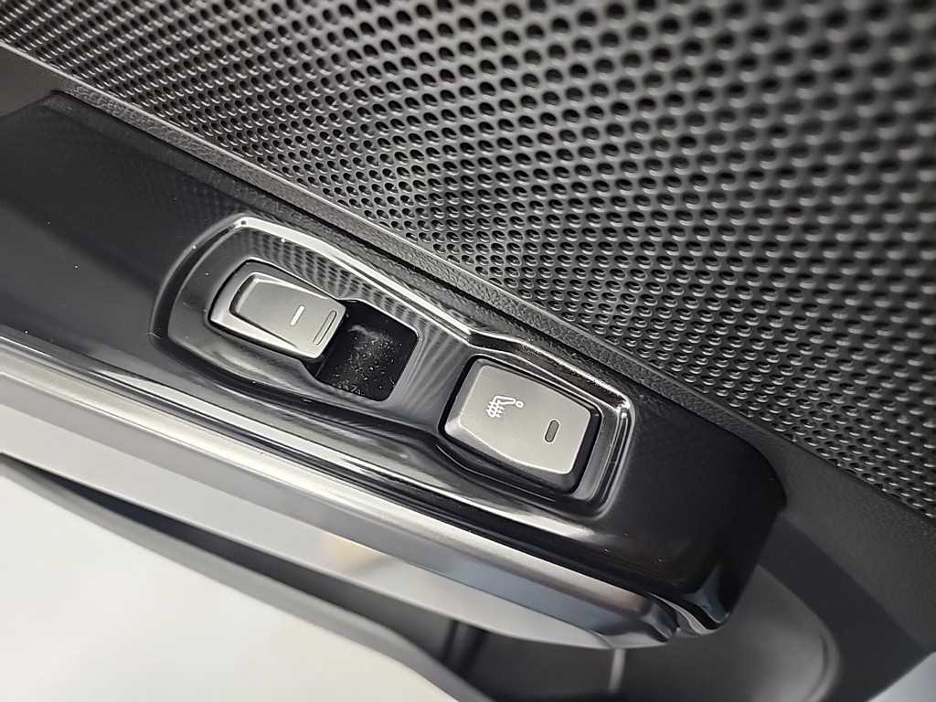 Ssangyong Tivoli 2021 Gris - Importación desde Corea - HF Imports Iquique - Foto 13