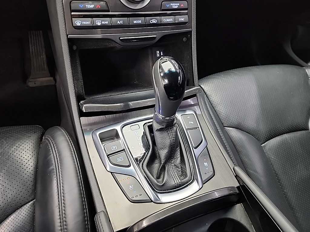 HYUNDAI Grandeur - Vista 8