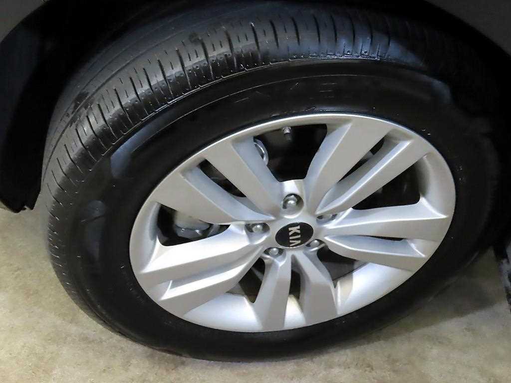 KIA Sorento 2015 Gris - Importación desde Corea - HF Imports Iquique - Foto 20