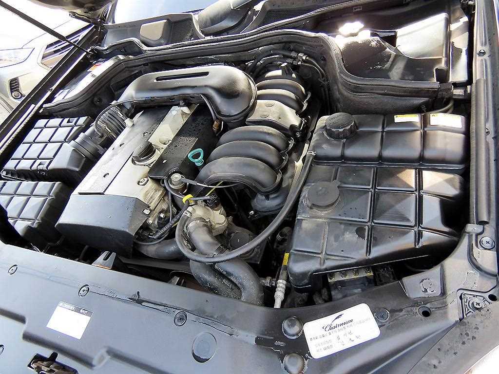 Ssangyong Chairman 2012 Negro - Importación desde Corea - HF Imports Iquique - Foto 18