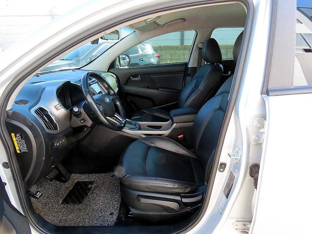 KIA Sportage - Vista 5