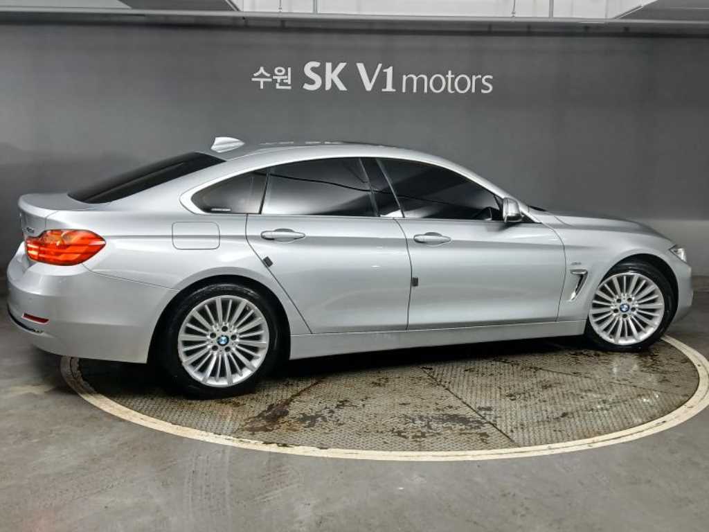 BMW 4 Series - Vista 4