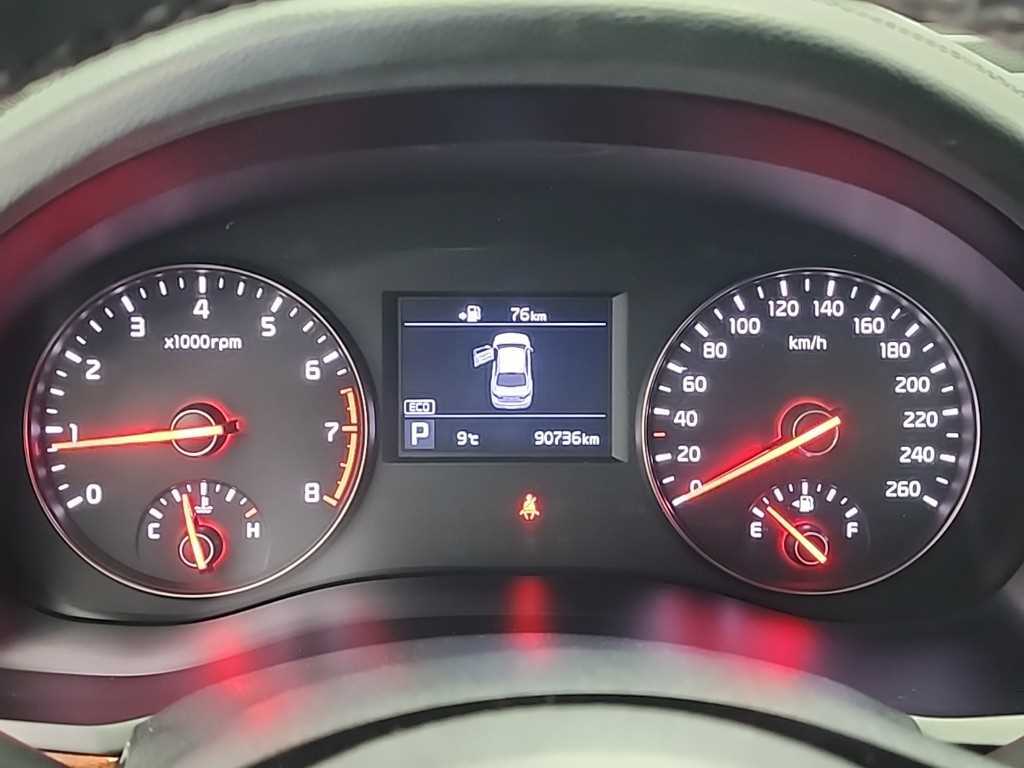 KIA K7 - Vista 6