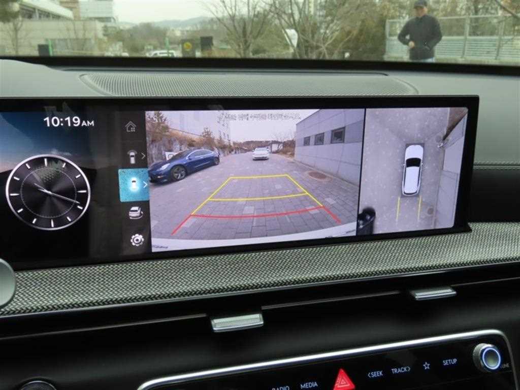 Genesis GV80 - Vista 9