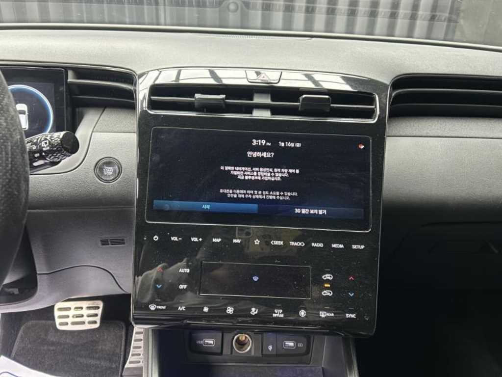 HYUNDAI Tucson - Vista 10