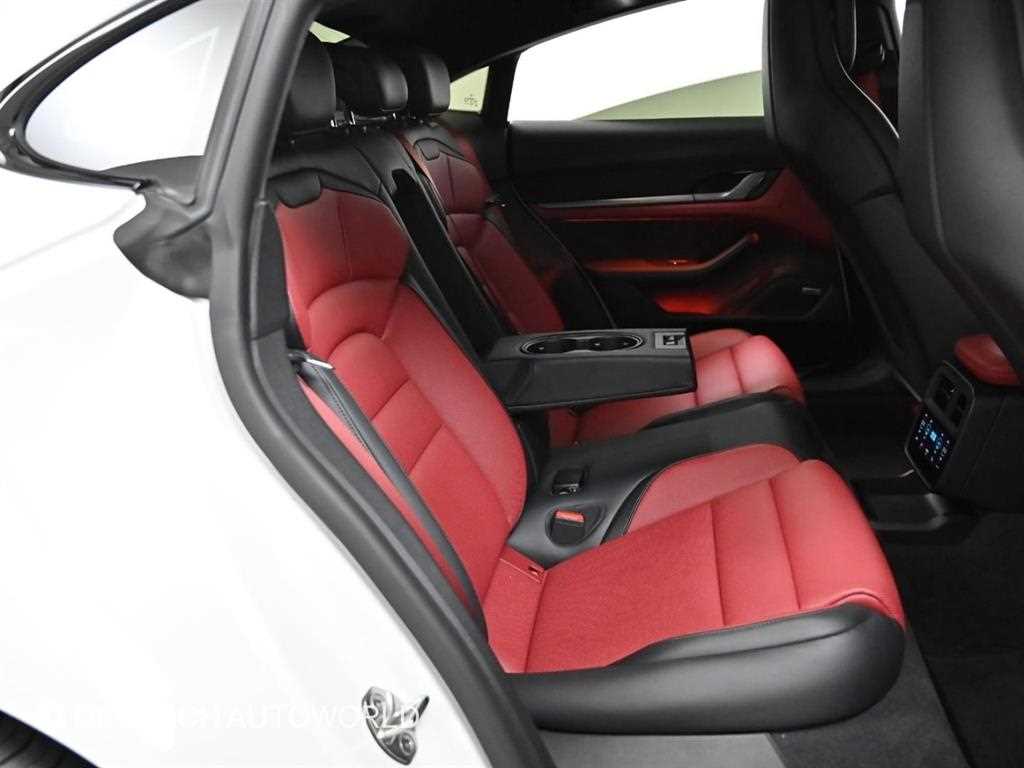 Porsche Taycan - Vista 12