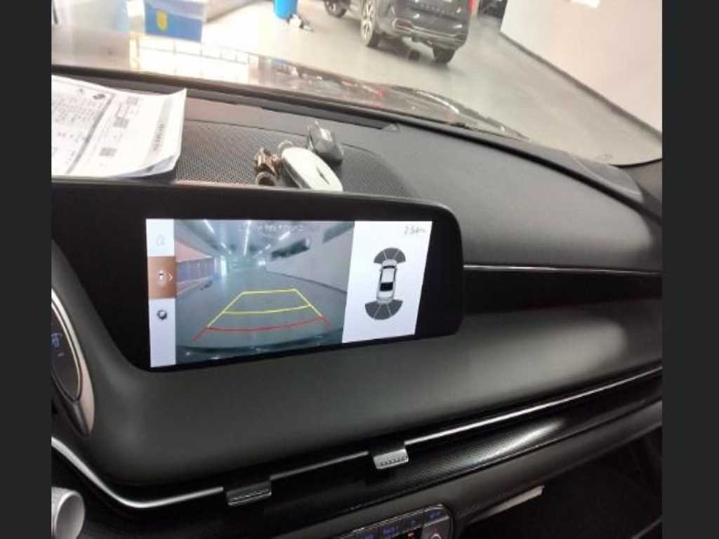 Genesis G90 - Vista 7