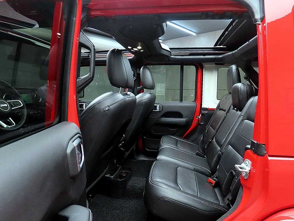 Jeep Wrangler - Vista 6