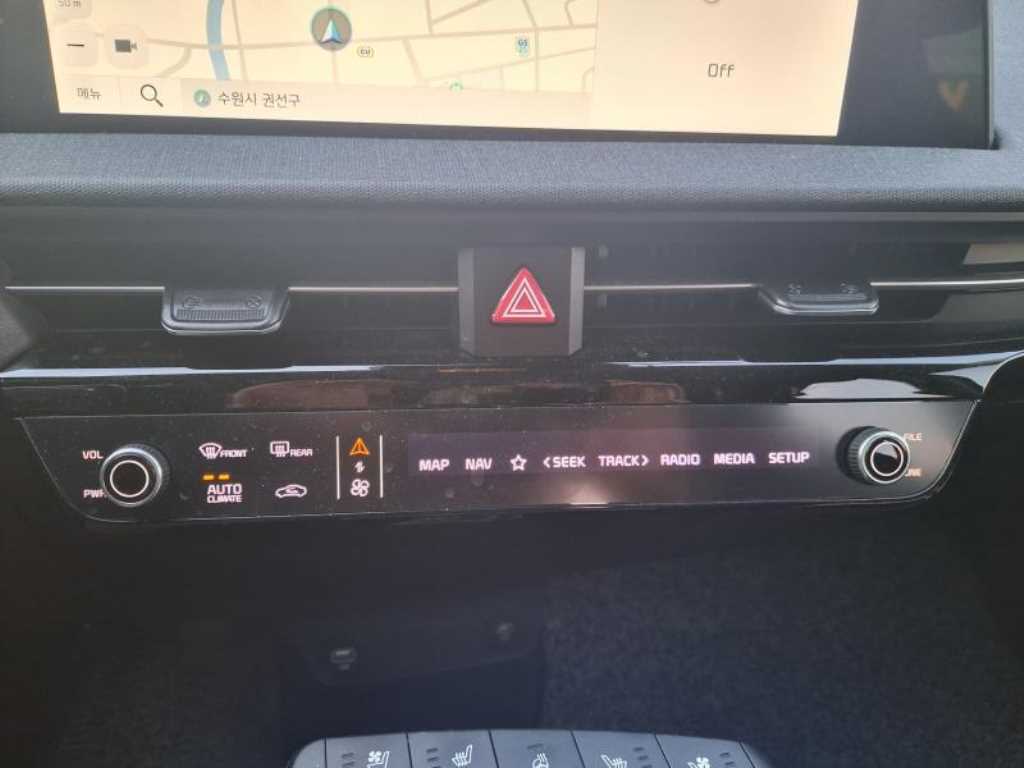 KIA EV6 2022 Blanco - Importación desde Corea - HF Imports Iquique - Foto 13