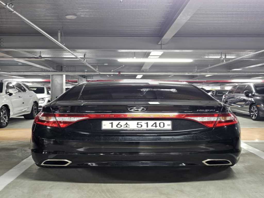 HYUNDAI Grandeur - Vista 4