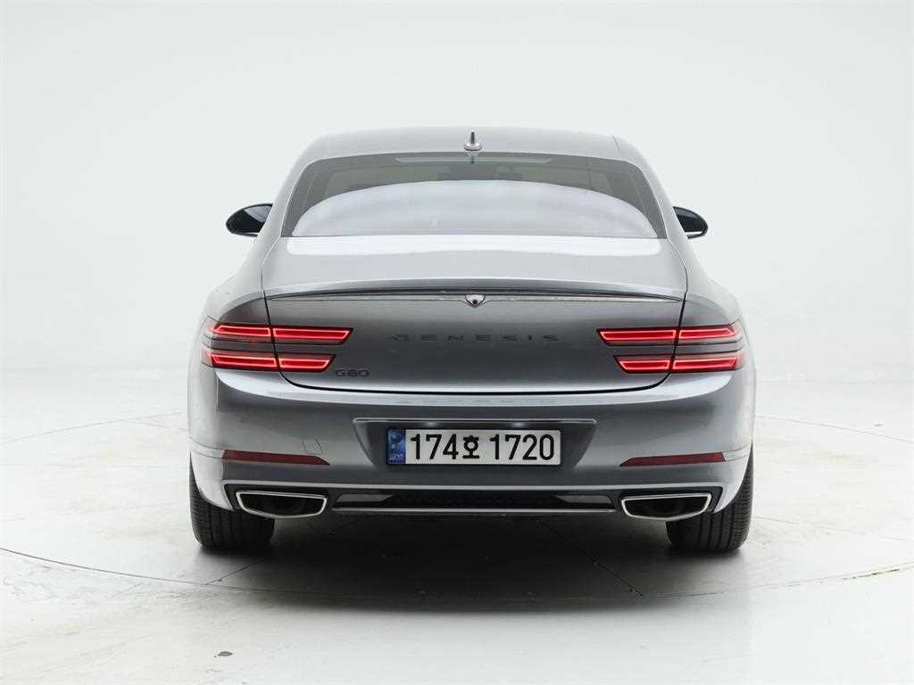 Genesis G80 - Vista 5