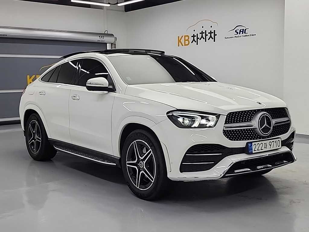 Mercedes Benz GLE Class - Vista 4