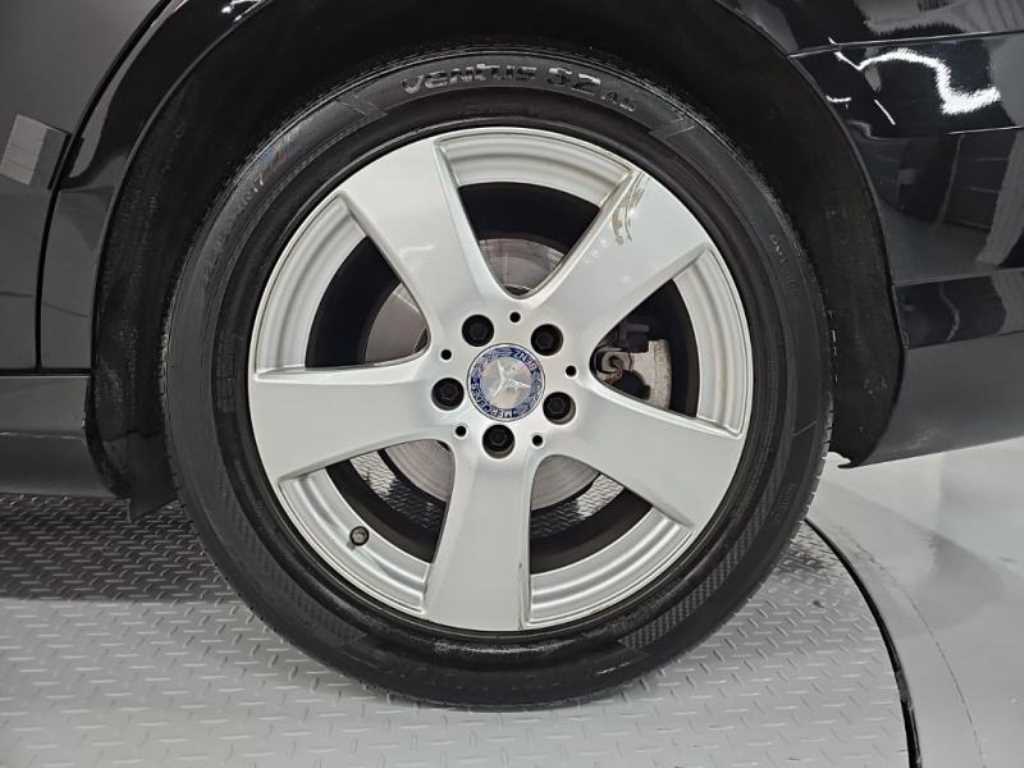 Mercedes Benz C Class 2016 Negro - Importación desde Corea - HF Imports Iquique - Foto 20