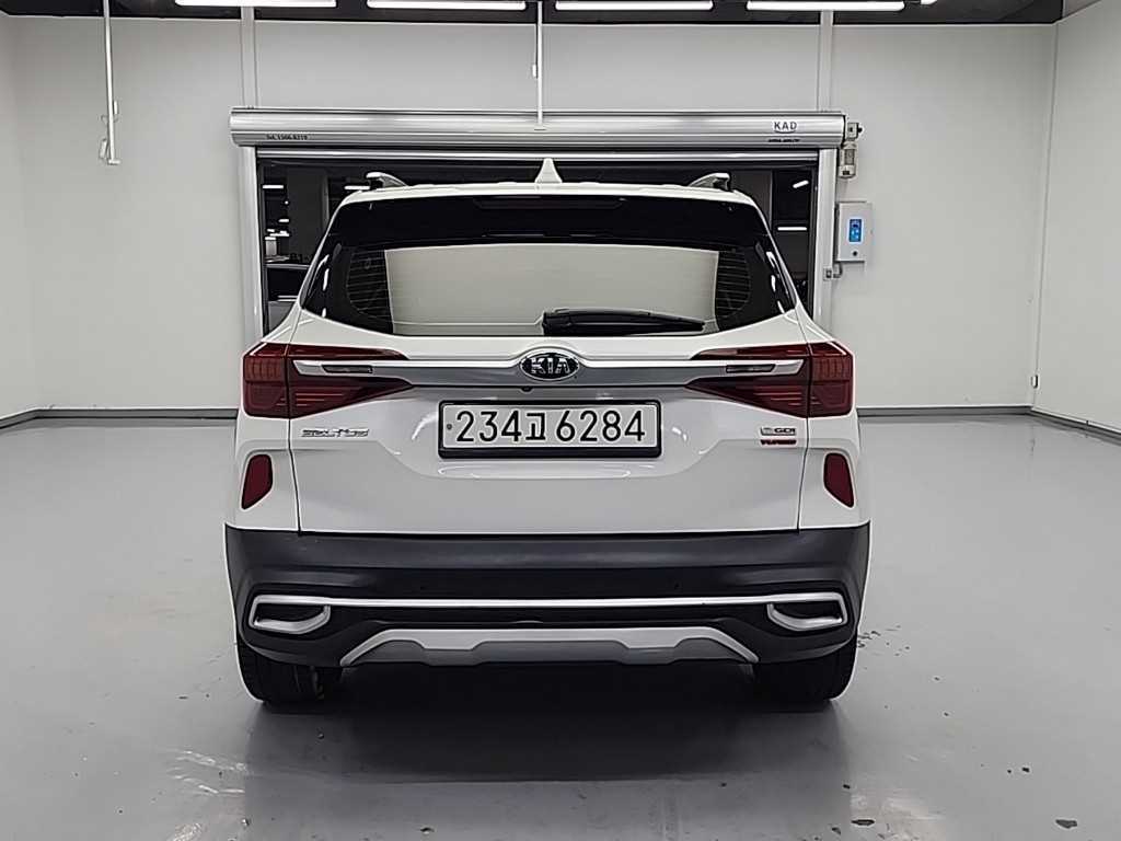 KIA Seltos - Vista 3