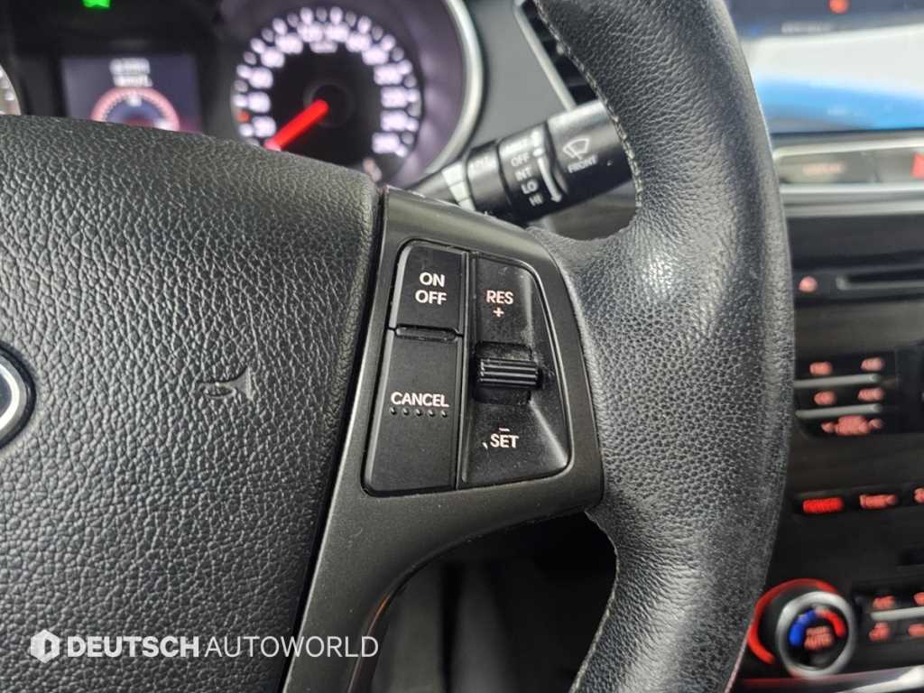 KIA K7 2012 Negro - Importación desde Corea - HF Imports Iquique - Foto 14