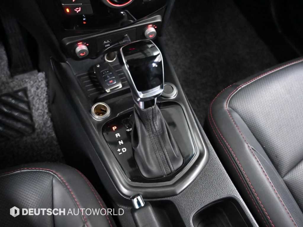 Ssangyong Tivoli - Vista 9