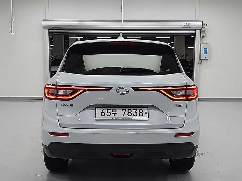 SAMSUNG QM6 - Vista 4