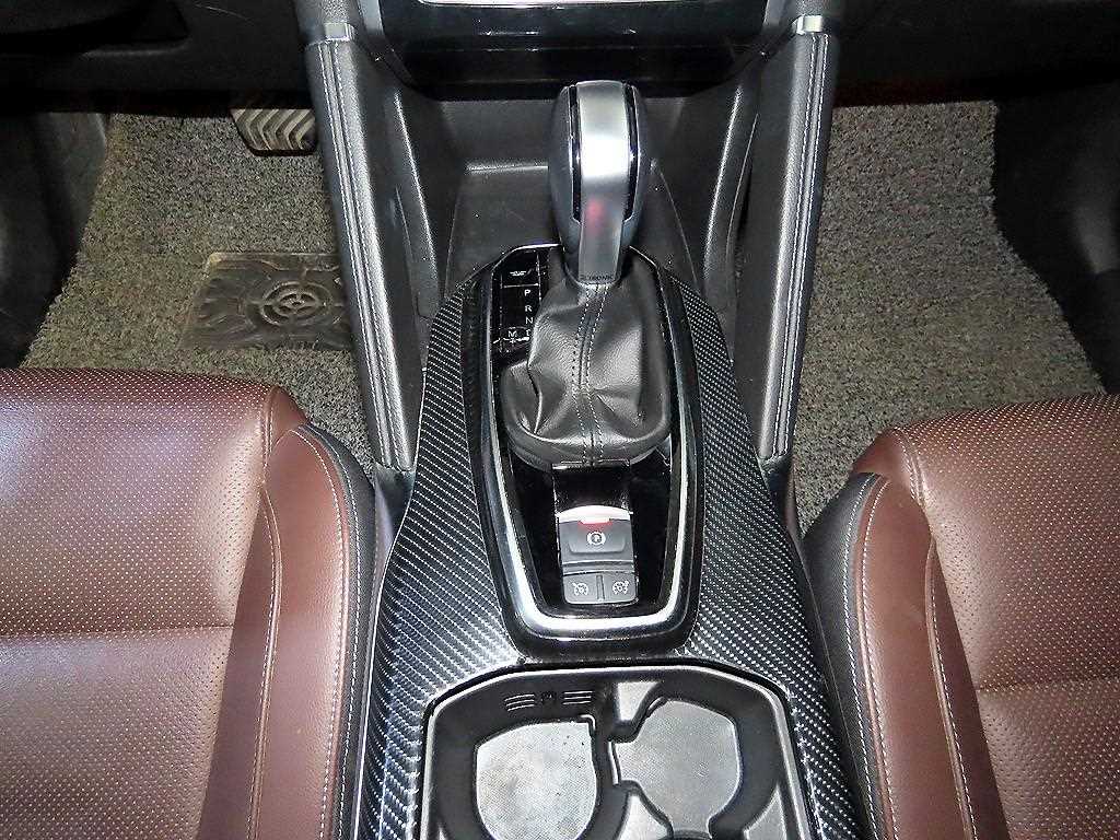 SAMSUNG QM6 - Vista 12