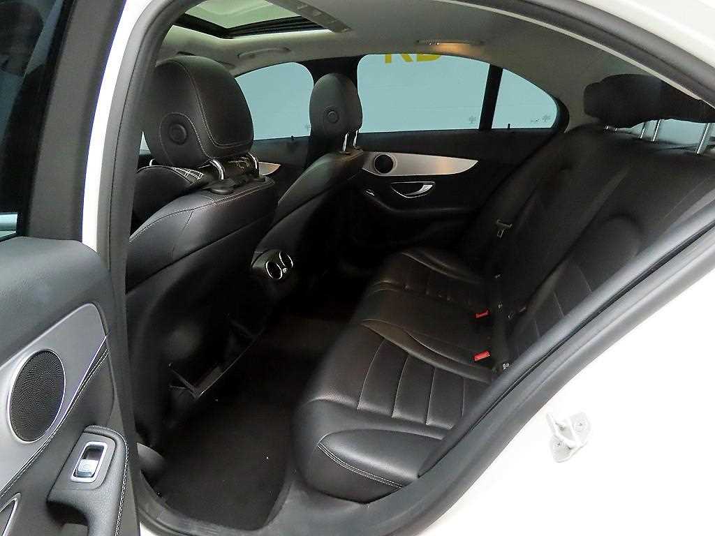 Mercedes Benz C Class 2015 Blanco - Importación desde Corea - HF Imports Iquique - Foto 14