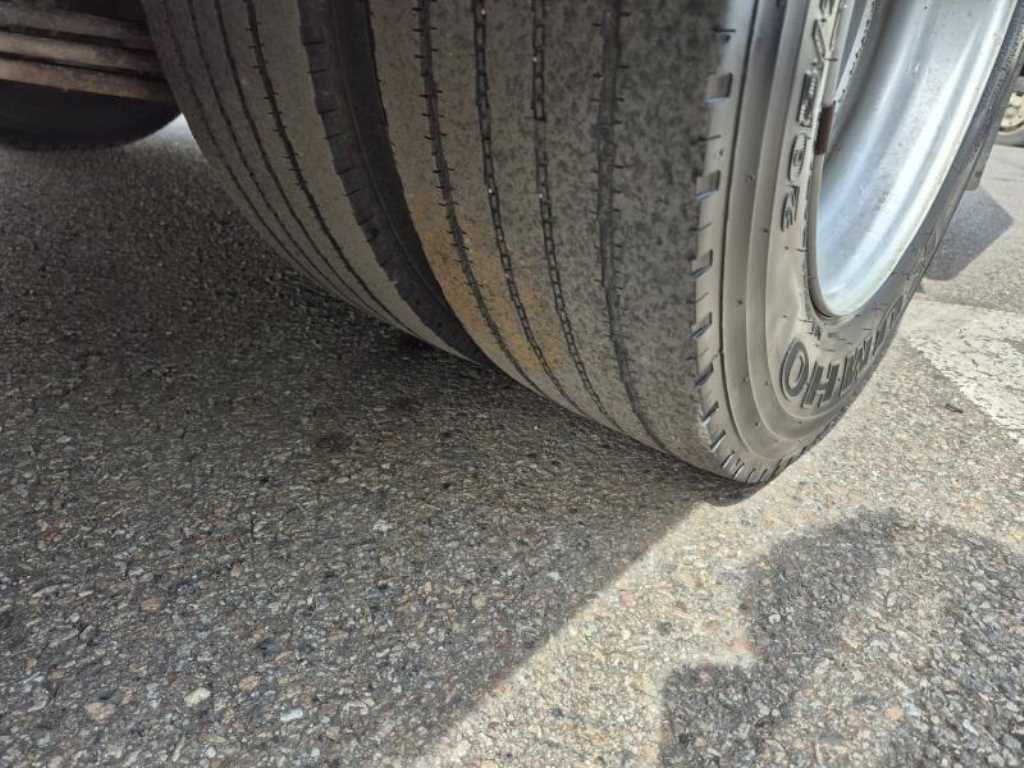 medium and large bus Hyundai bus 2021 Amarillo - Importación desde Corea - HF Imports Iquique - Foto 15