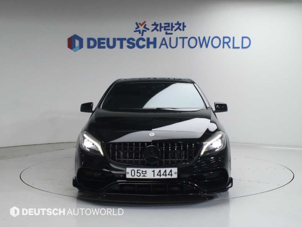 Mercedes Benz A Class - Vista 3