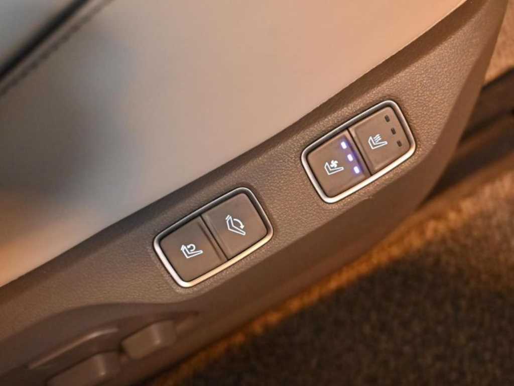 HYUNDAI Staria 2023 - Importación desde Corea - HF Imports Iquique - Foto 16