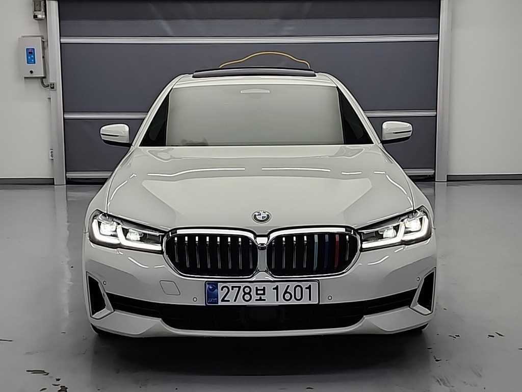 BMW 5 Series - Vista 3