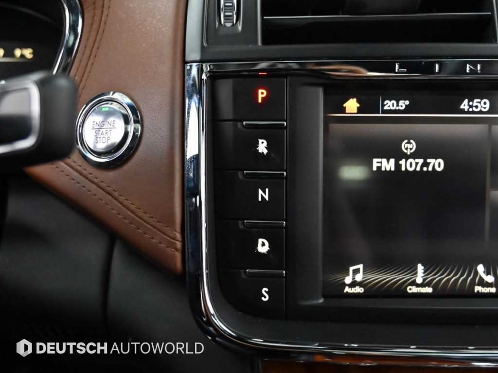 Lincoln Continental - Vista 9