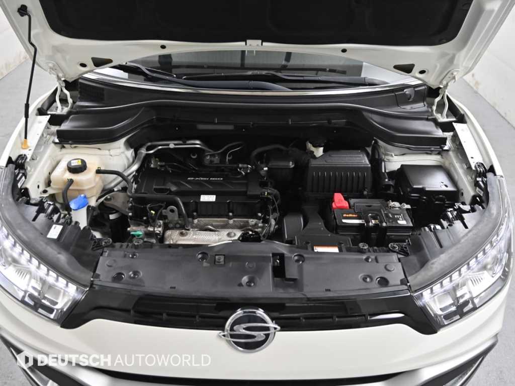 Ssangyong Tivoli - Vista 6