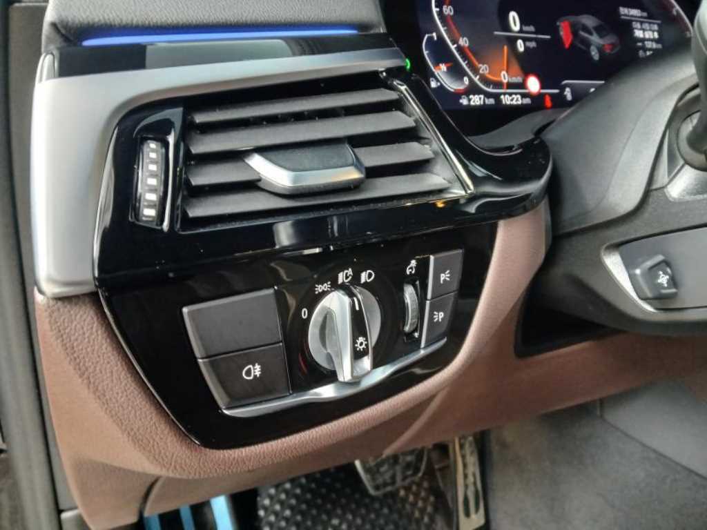 BMW 5 Series - Vista 11