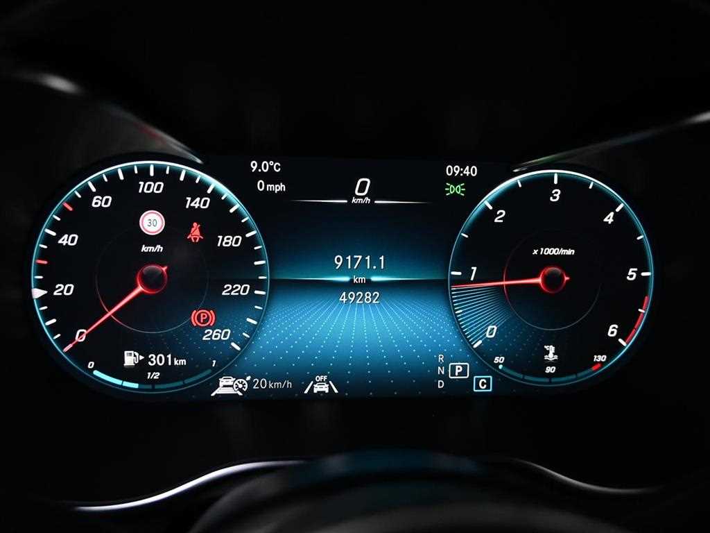 Mercedes Benz GLC Class - Vista 6