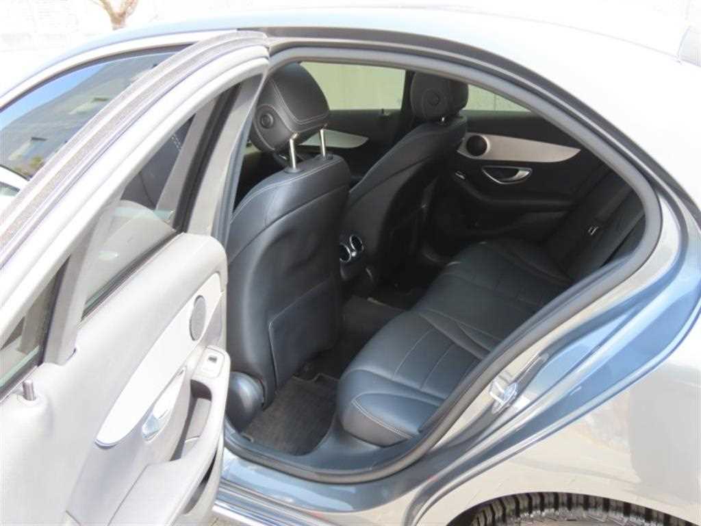 Mercedes Benz C Class 2018 Gris - Importación desde Corea - HF Imports Iquique - Foto 14