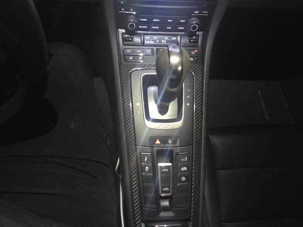 Porsche 718 - Vista 12