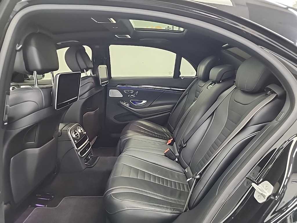Mercedes Benz S Class - Vista 12