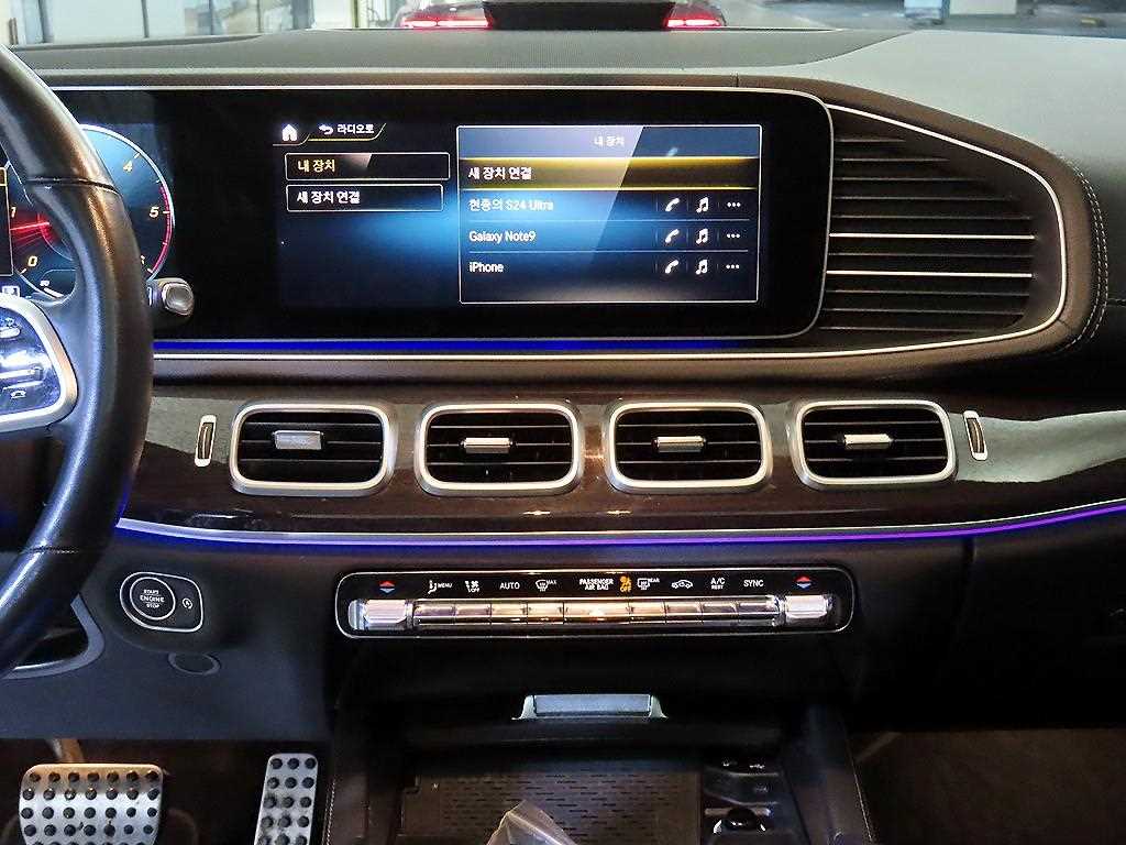 Mercedes Benz GLE Class - Vista 11