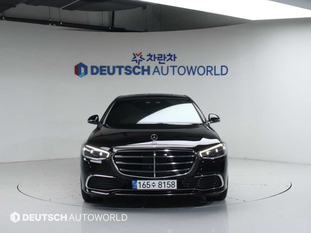 Mercedes Benz S Class - Vista 3