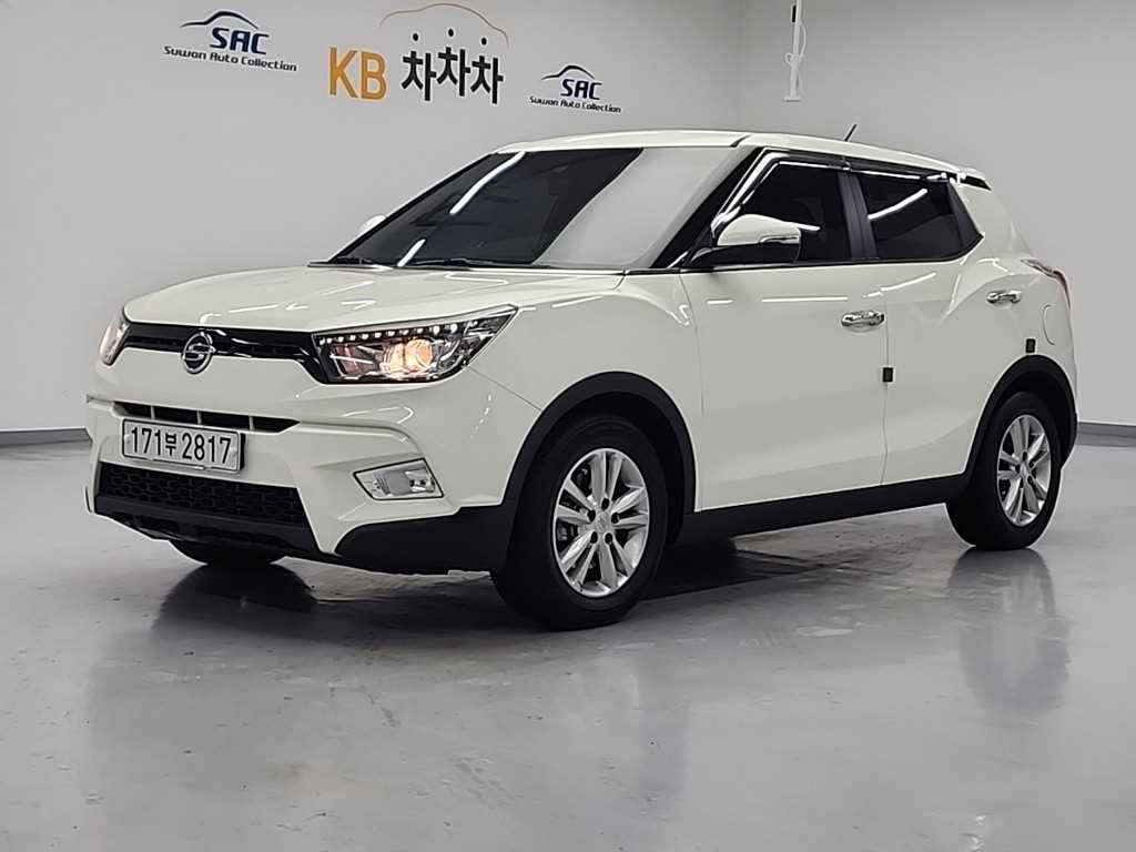 Ssangyong Tivoli 2016 Blanco - Importación desde Corea - HF Imports Iquique - Foto 1