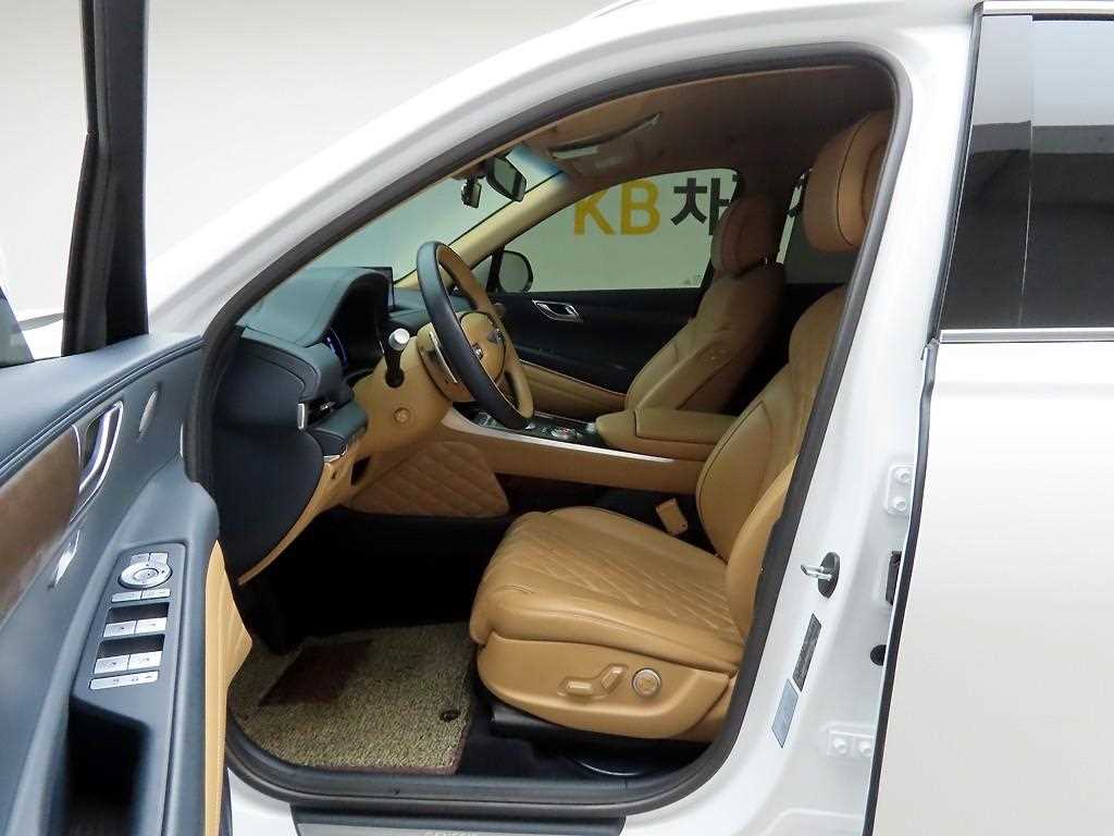 Genesis GV80 - Vista 11