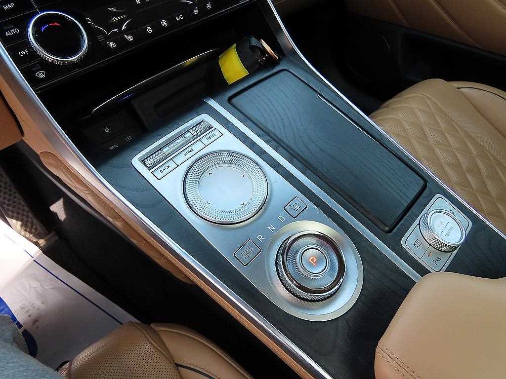 Genesis GV80 - Vista 11