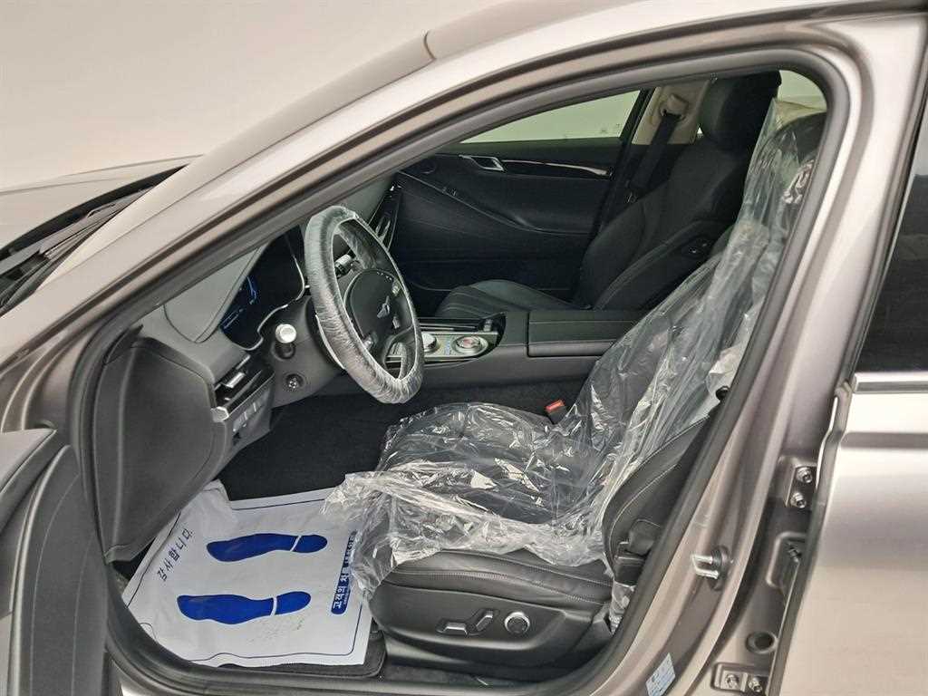 Genesis G80 - Vista 11