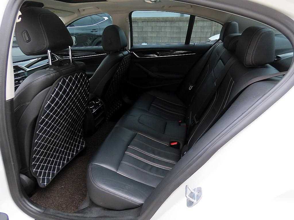 BMW 5 Series - Vista 6