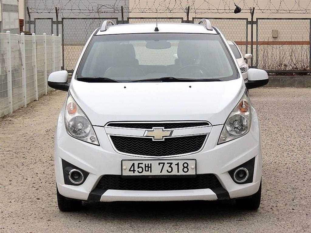 Chevrolet Spark 2012 Blanco - Importación desde Corea - HF Imports Iquique - Foto 1