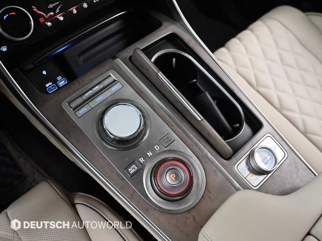 Genesis GV80 - Vista 9