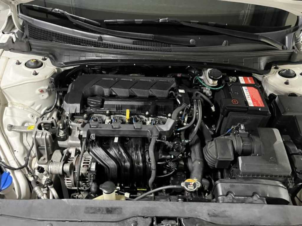 HYUNDAI Avante 2021 - Importación desde Corea - HF Imports Iquique - Foto 17