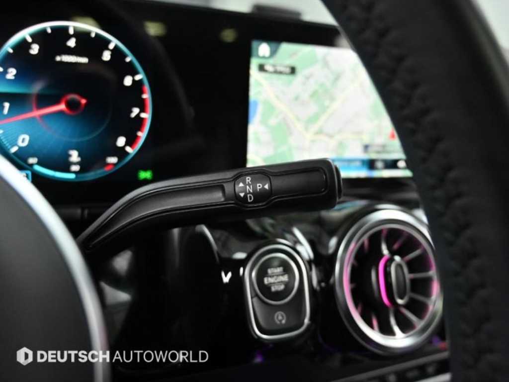 Mercedes Benz GLA Class - Vista 9