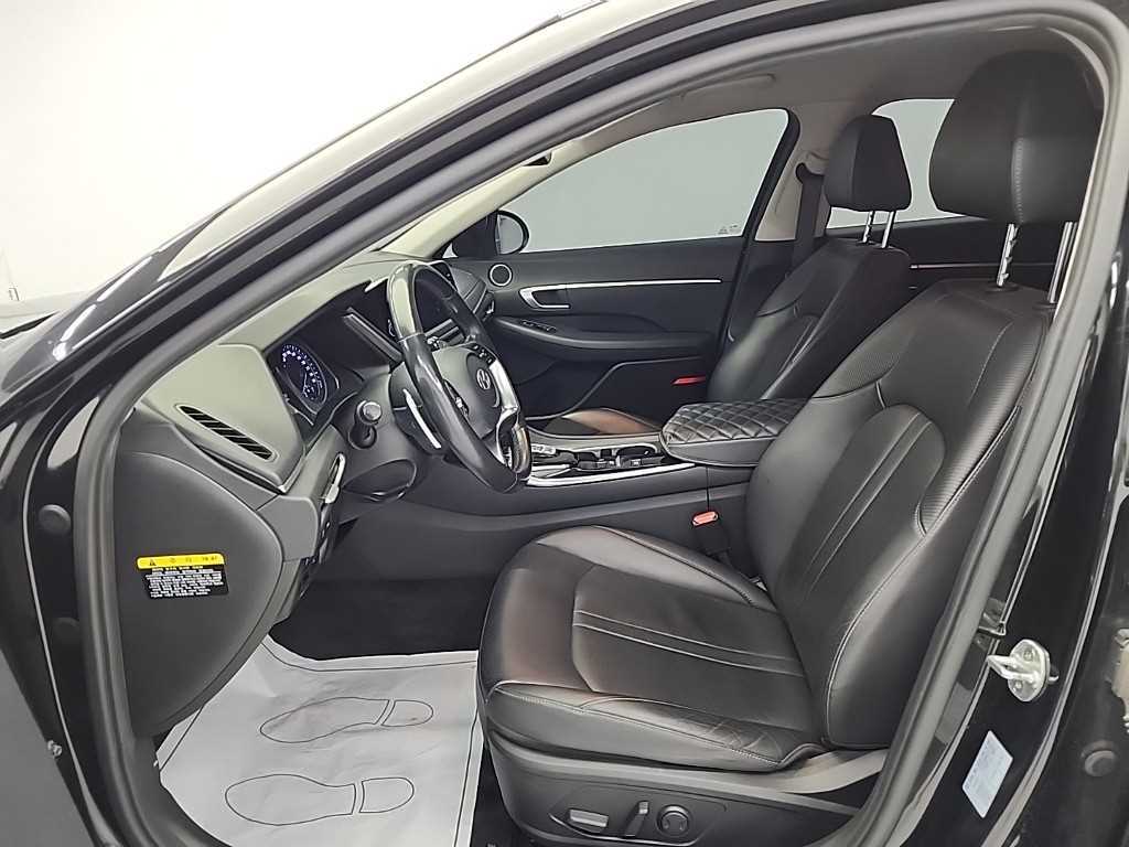 HYUNDAI Sonata - Vista 11