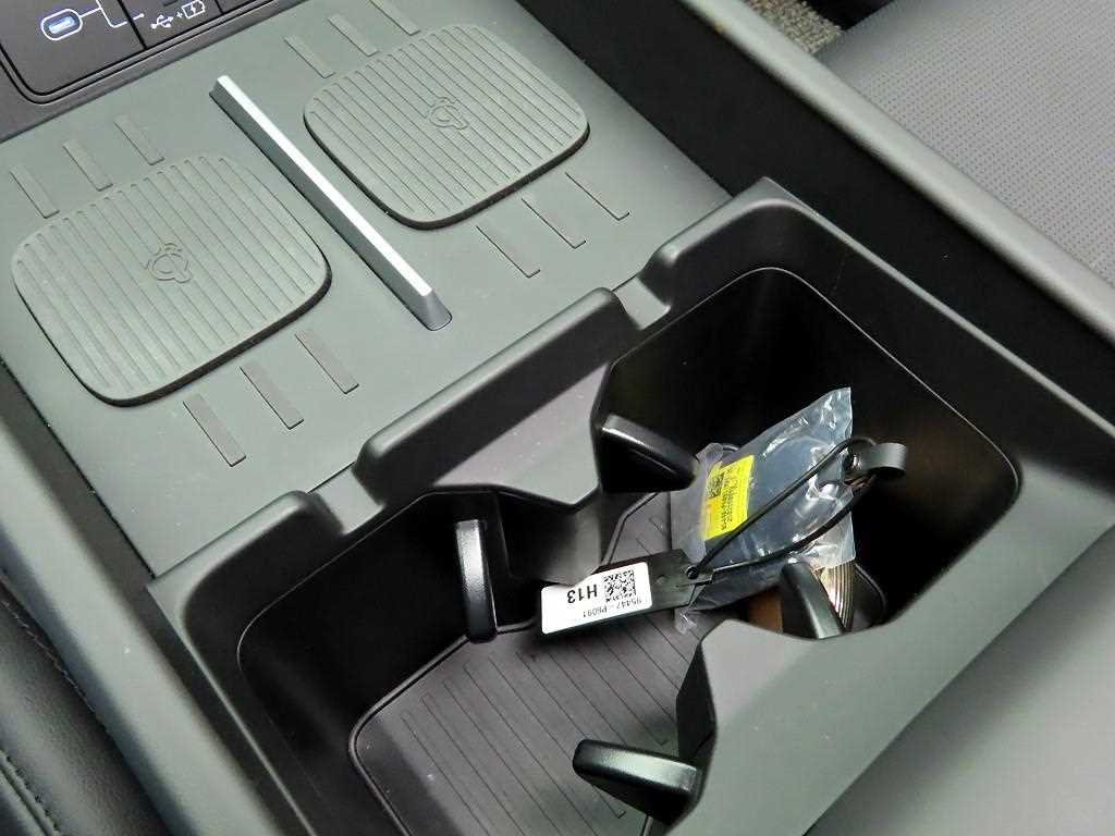 HYUNDAI Santa Fe - Vista 11