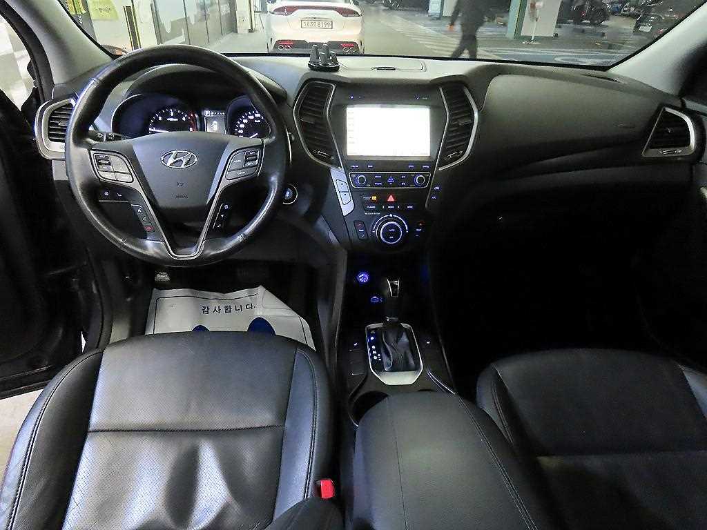 HYUNDAI Santa Fe - Vista 10