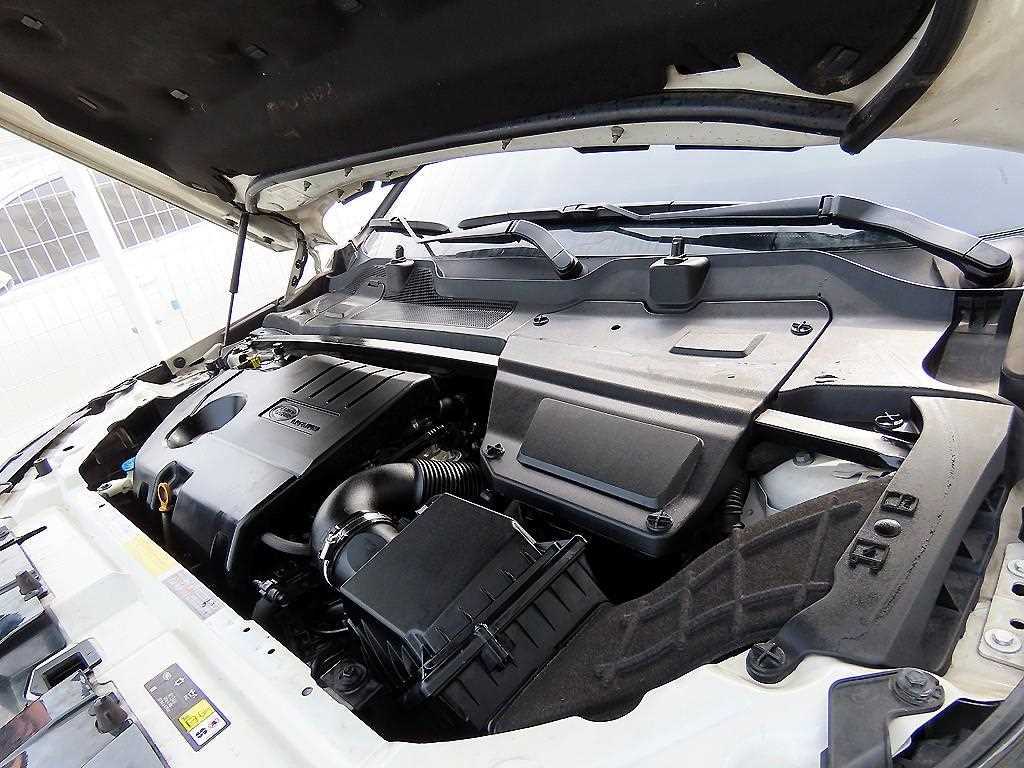 Land Rover Discovery Sports 2016 Blanco - Importación desde Corea - HF Imports Iquique - Foto 19