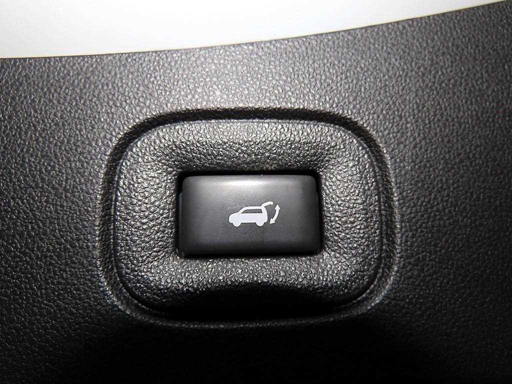 SAMSUNG QM6 2019 Blanco - Importación desde Corea - HF Imports Iquique - Foto 16